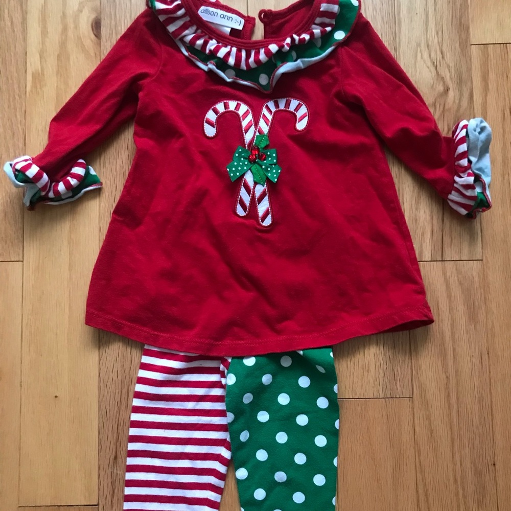 Allison ann christmas outfit